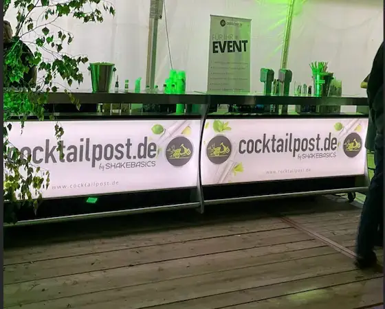 Cocktailtheke beim Cocktail Catering